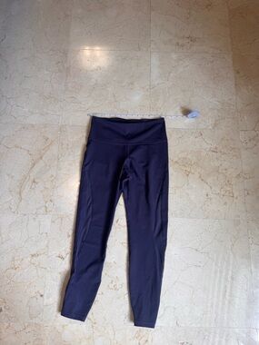 Navy High-Waist Athletic Leggings